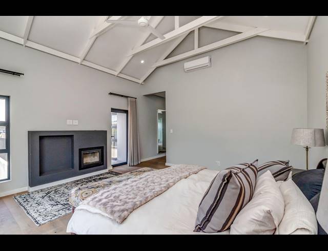 6 BEDROOM HOUSE FOR SALE IN STEYN CITY